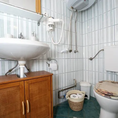 Leila Wellness Apartmanhaz *