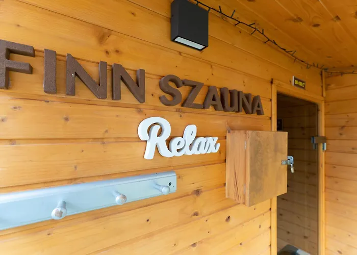 Leila Wellness Apartmanhaz גיולה