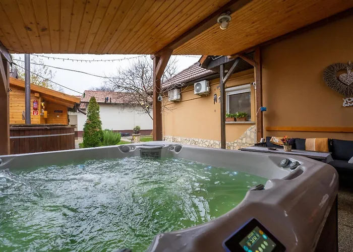 Leila Wellness Apartmanhaz *